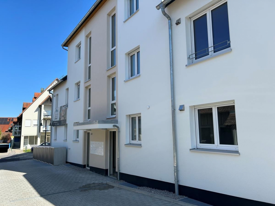 LETZTE 4-ZIMMERWOHNUNG – NEUBAU – BARRIEREFREI – SOFORT VERFÜGBAR - Hauseingang (8447)