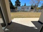 West-Terrasse + Gärtchen - Helle 2-Zimmer-Erdgeschosswohnung mit West-Terrasse – Hochwertig, barrierefrei & perfekt für betreutes Wohnen