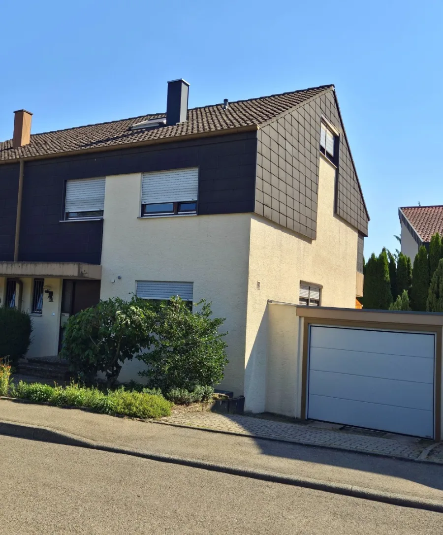Familienhaus mit Südgarten, Balkon & ausgebautem Dachgeschoss – viel Platz für Ihre Wohnideen - Ansicht (15131)