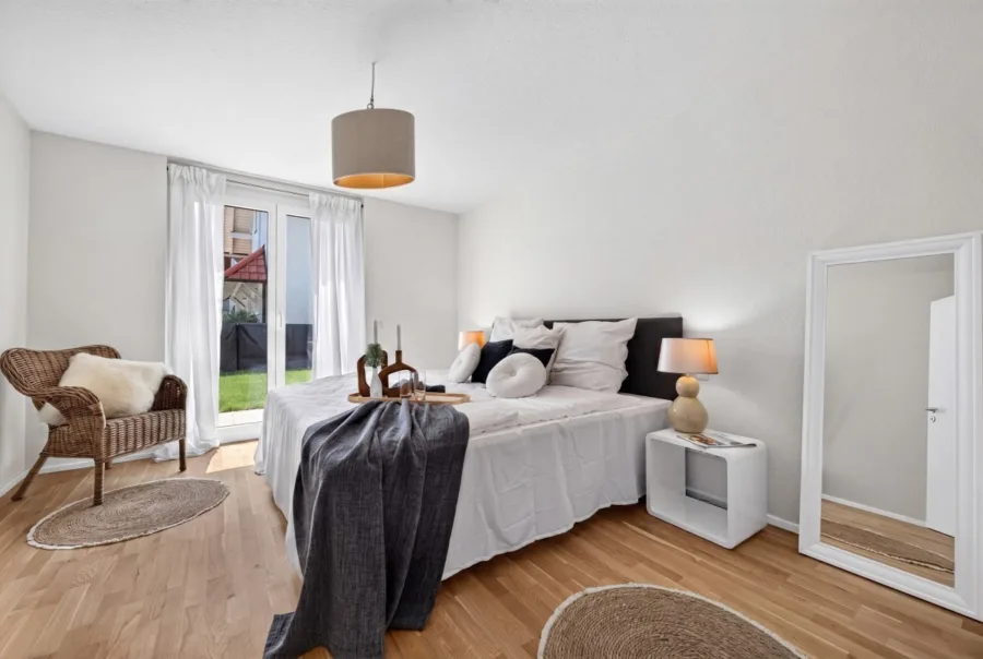 Helle 2-Zimmer-Wohnung mit Tageslichtbad & Abstellraum – Ideal für Singles & Paare – altersgerecht - Whg 7 - Schlafzimmer (14033)