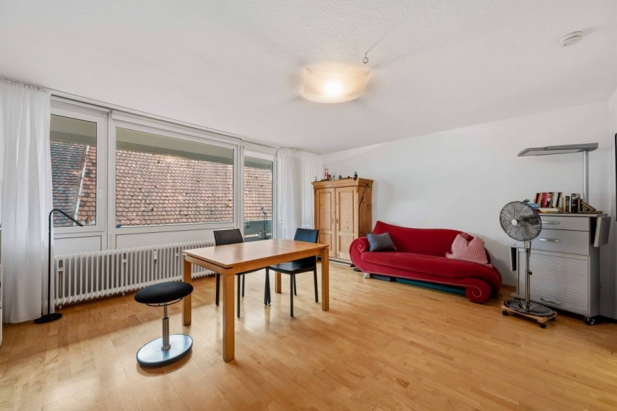 Großzügige 3-Zimmerwohnung mit 95,74 m², großer Südloggia, 2 Bädern & 2 Tiefgaragenstellplätzen - Wohn- & Esszimmer_1 (12996)