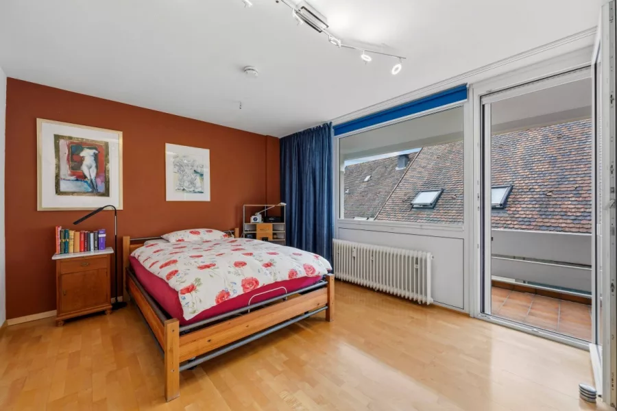 Großzügige 3-Zimmerwohnung mit 95,74 m², großer Südloggia, 2 Bädern & 2 Tiefgaragenstellplätzen - Schlafzimmer (13179)