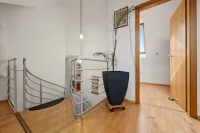 Ihre Diele