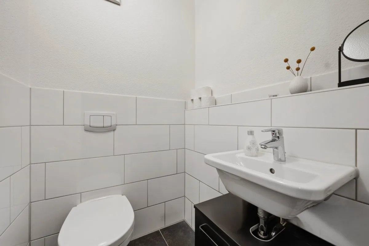 WC (2)