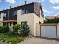 Haus mit Garage