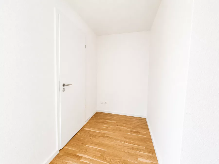 Perfekte 2-Zimmer Obergeschosswohnung mit Balkon, Abstellraum & Tageslichtbad – Komfortabel wohnen in Herrenberg - Whg 6 - Abstellraum & Nische (13151)