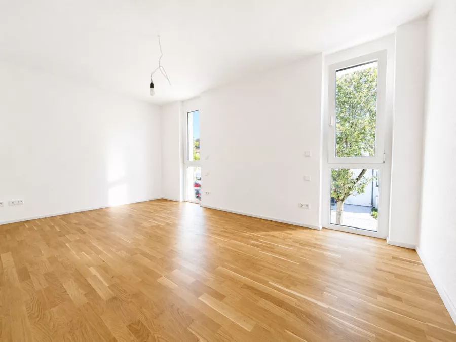 Perfekte 2-Zimmer Obergeschosswohnung mit Balkon, Abstellraum & Tageslichtbad – Komfortabel wohnen in Herrenberg - Whg 6 - Schlafzimmer (13148)