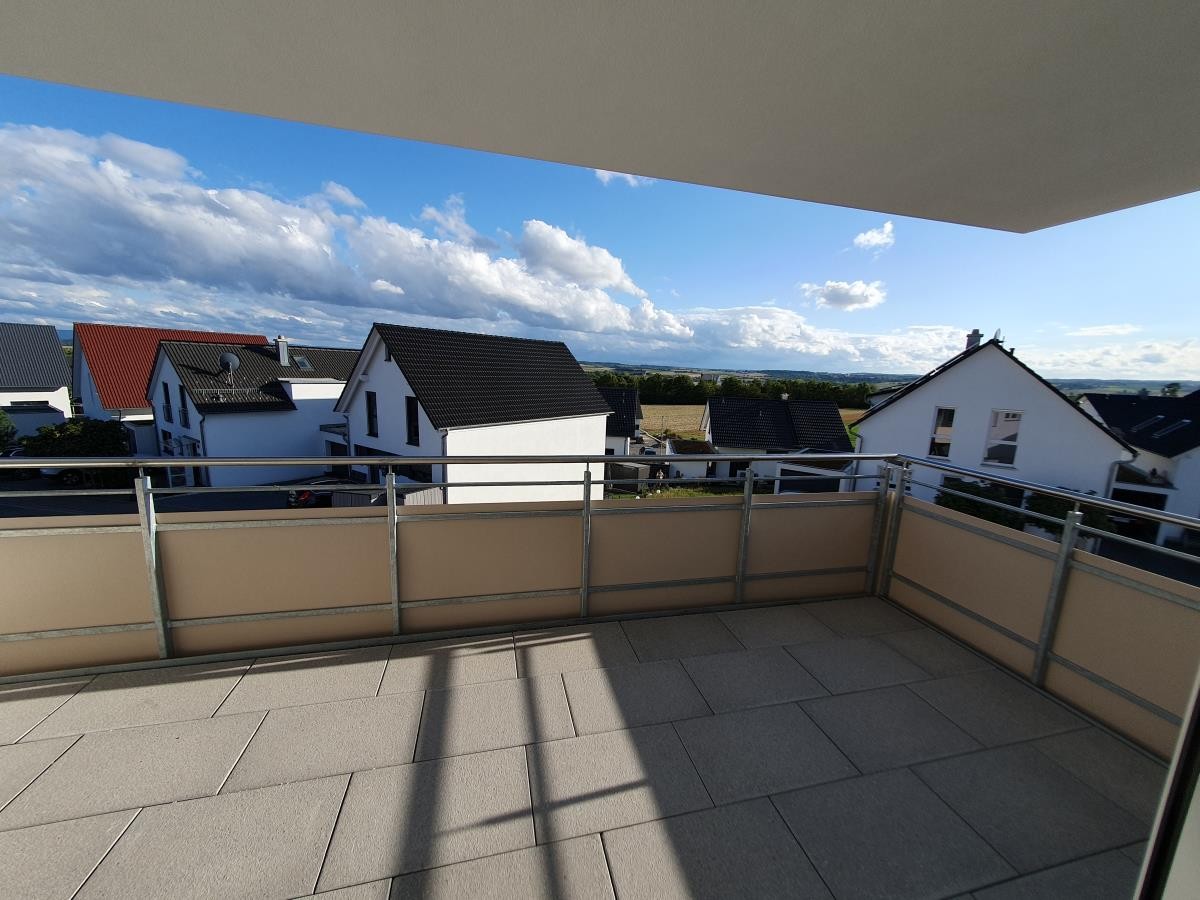 Helle 3-Zimmer-Wohnung mit großem Südbalkon und toller Ausstattung, 71083 Herrenberg, Wohnung